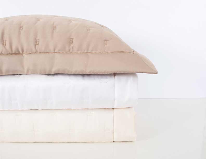 Quilted Coverlet - Fil Coupe (Modal)